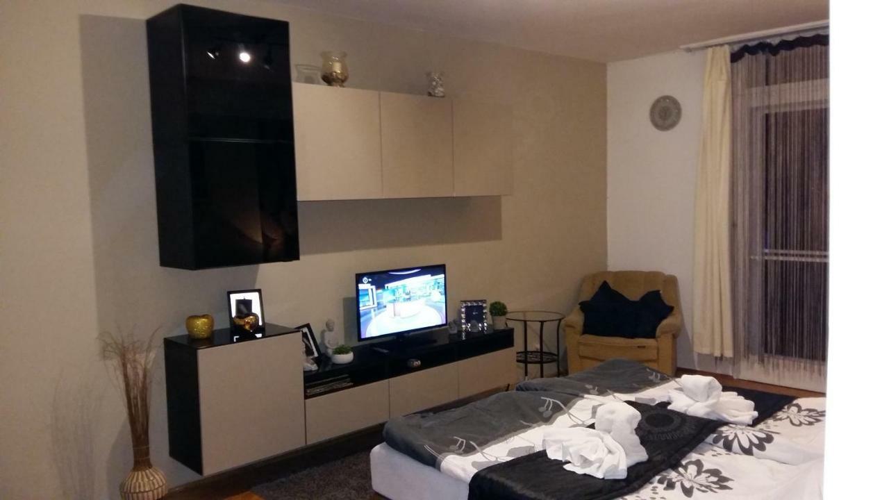 Heni Apartman Nagykanizsa Bagian luar foto