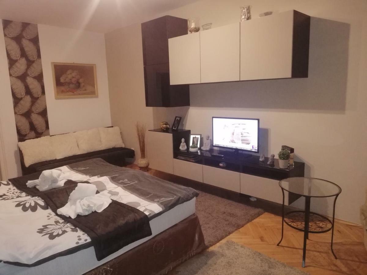 Heni Apartman Nagykanizsa Bagian luar foto